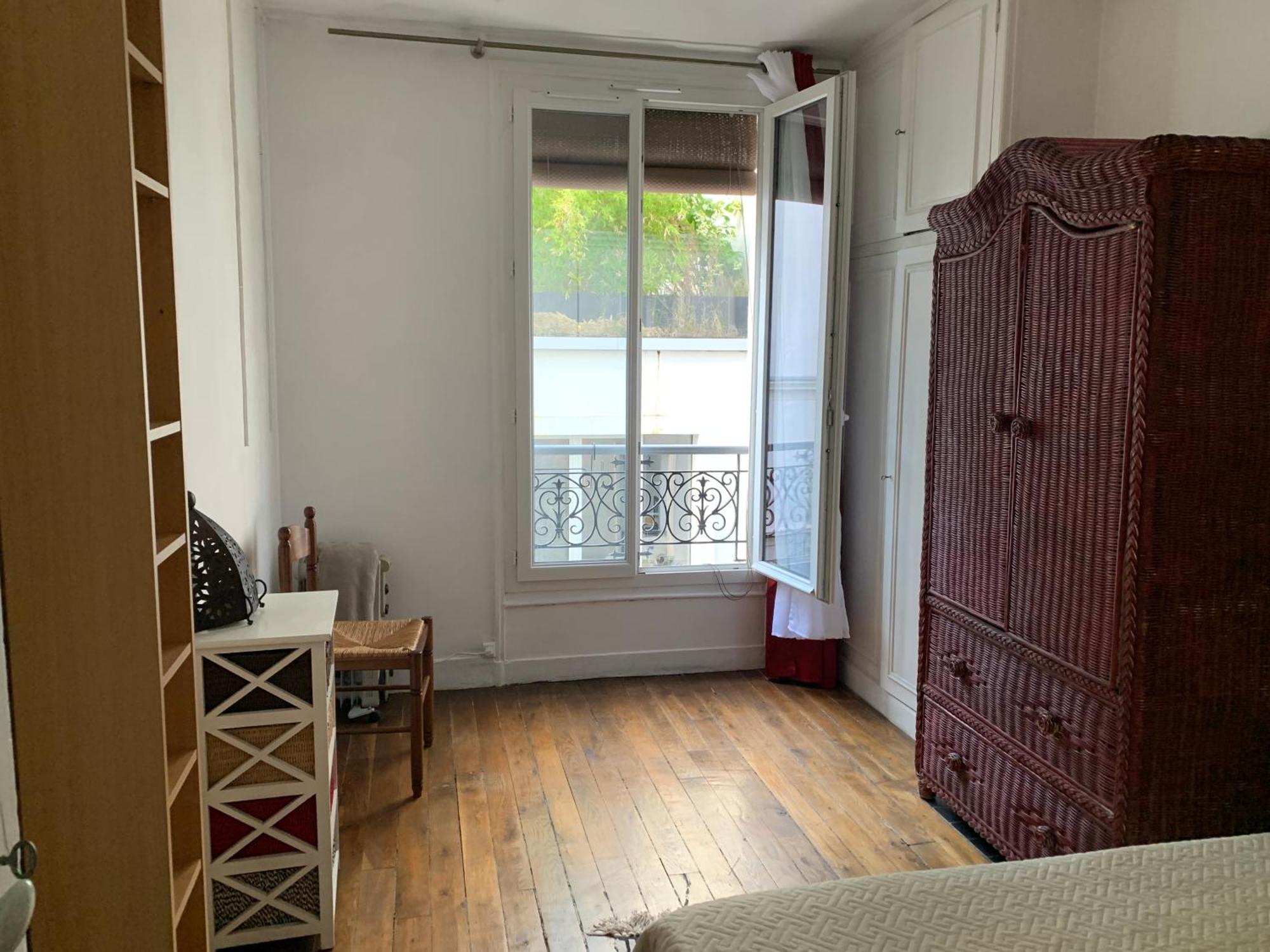 Homestay Paris- Charonne *